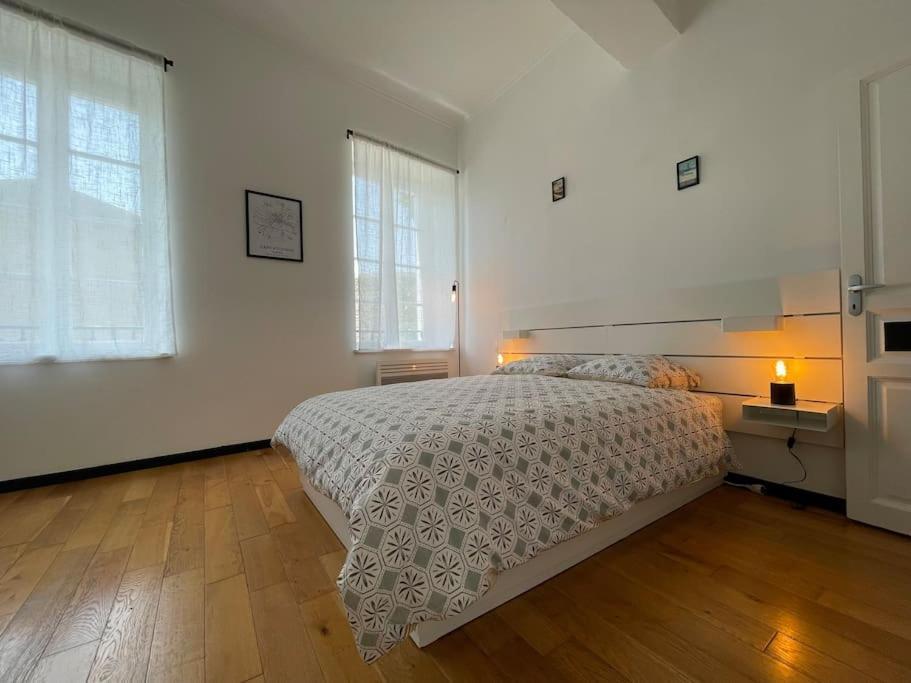 L'Appartement Tomey Avec Parking Carcassonne Bagian luar foto